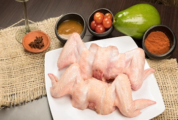 alas-de-pollo-con-costillar